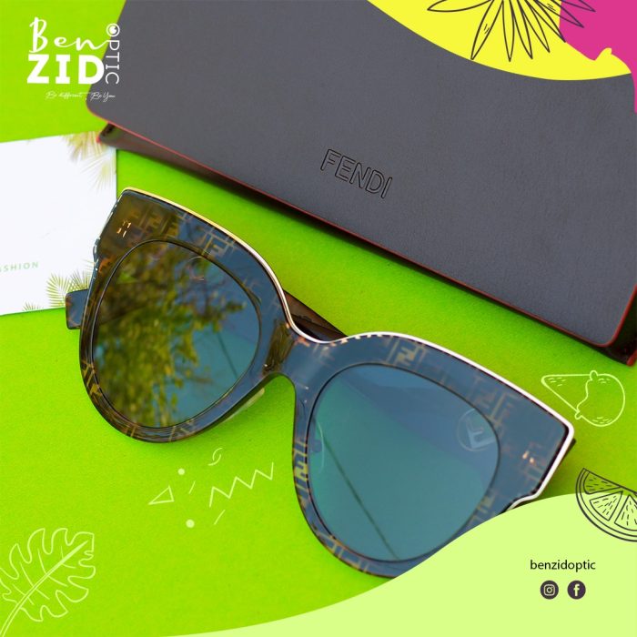 COMMUNITY MANAGEMENT POUR LA TERRASSE COFFEE LOUNGE COMMUNITY MANAGEMENT POUR LA TERRASSE COFFEE LOUNGE